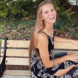 Meet your Posher, Allie